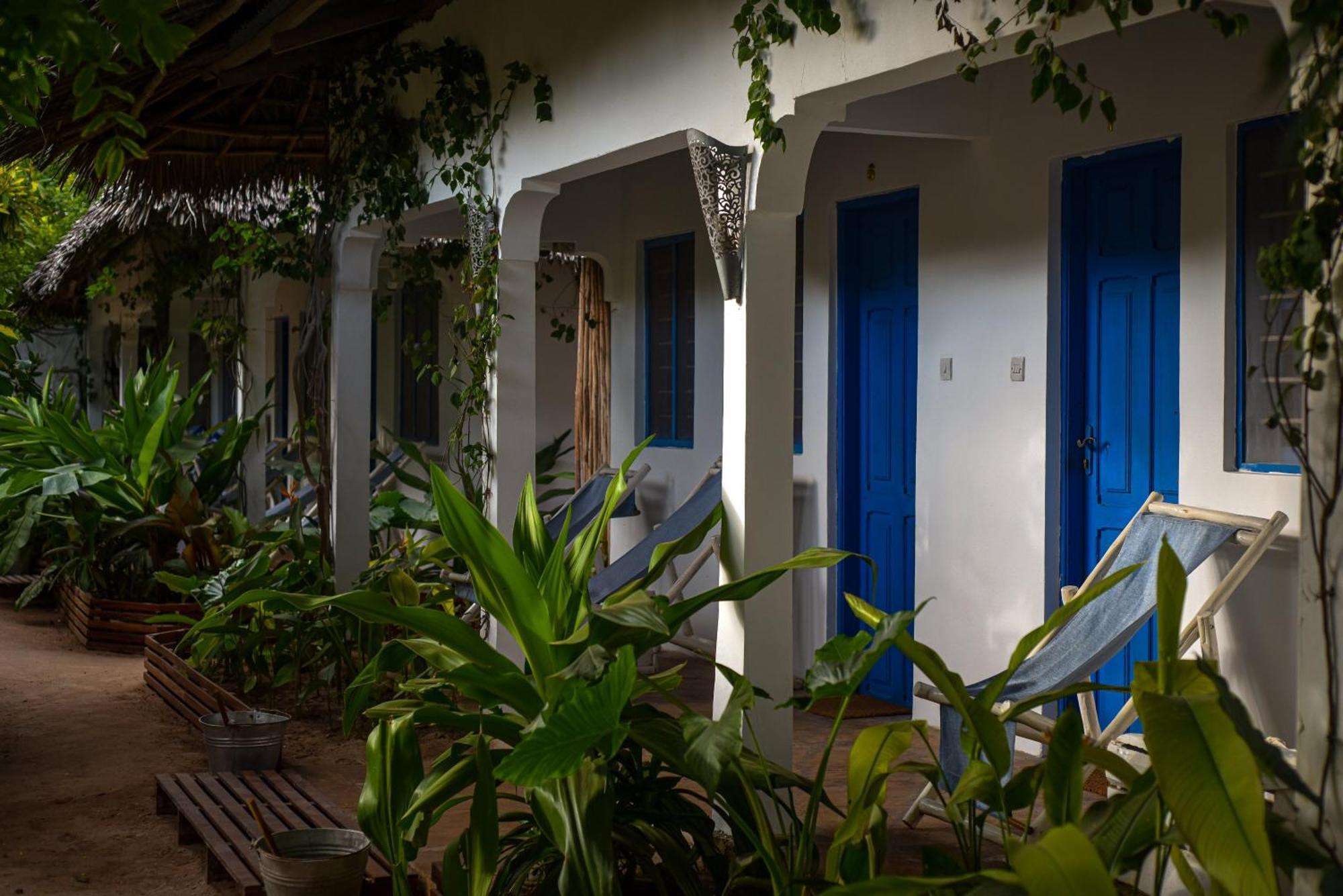Badolina Bungalows 南威 外观 照片