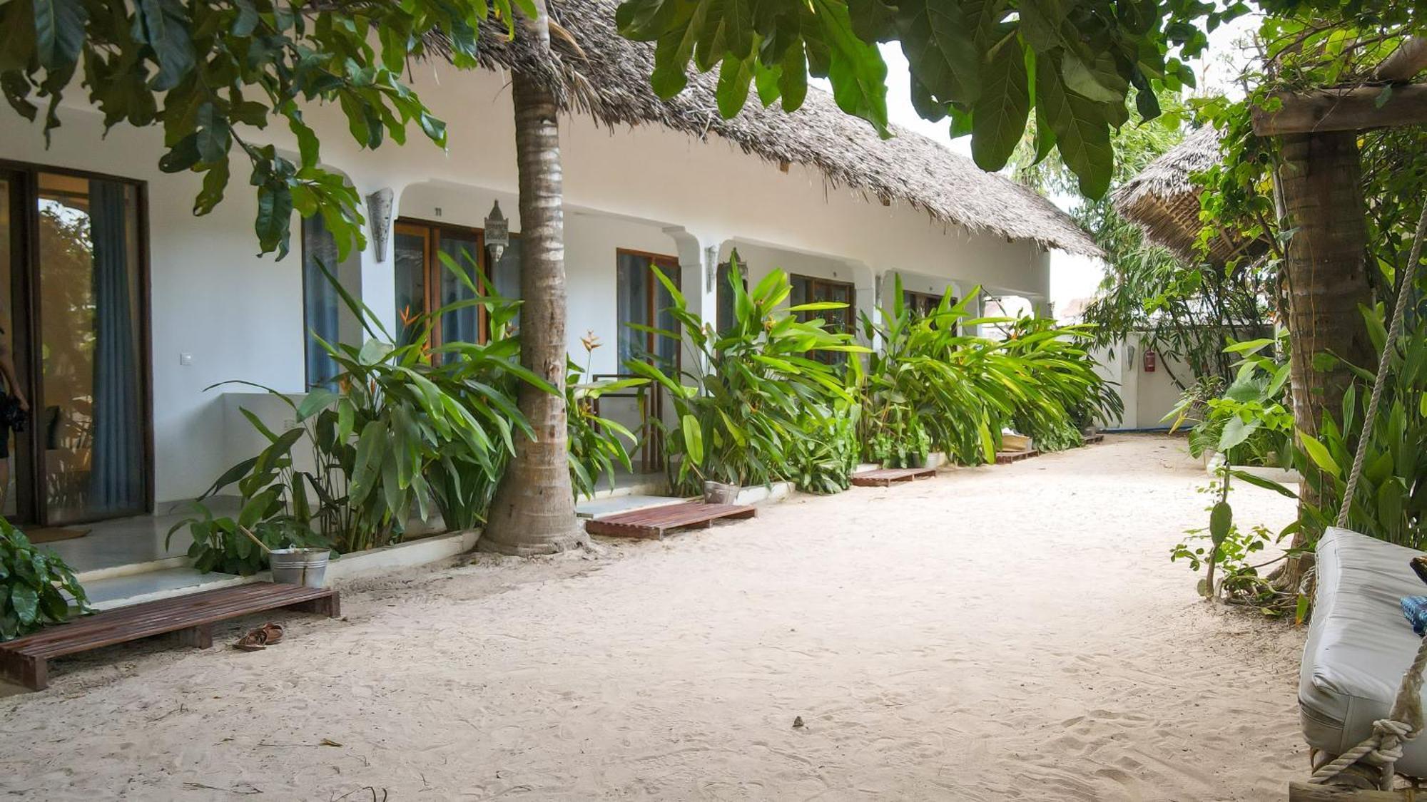 Badolina Bungalows 南威 外观 照片